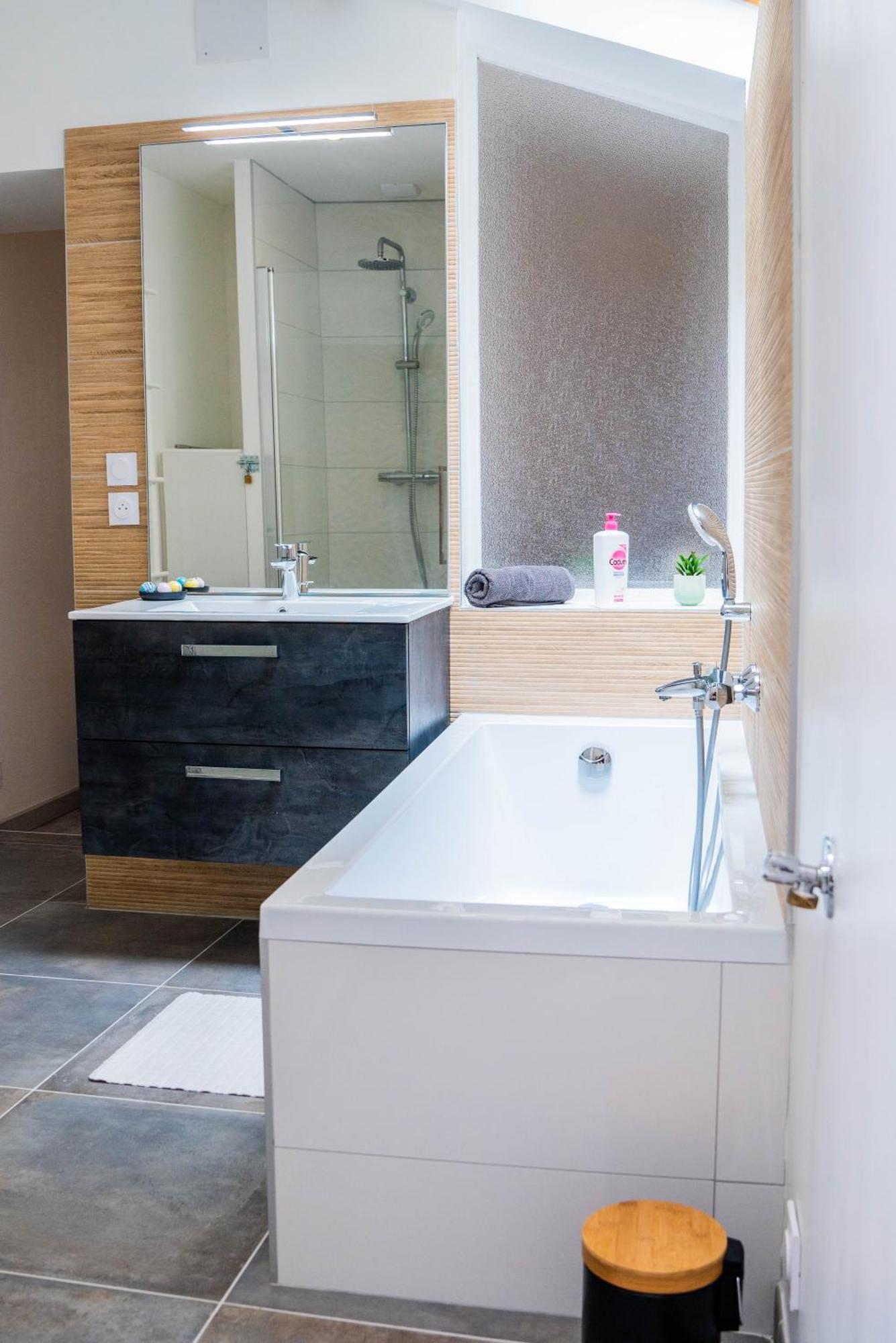 Apartment Gare - Place Lafayette - *